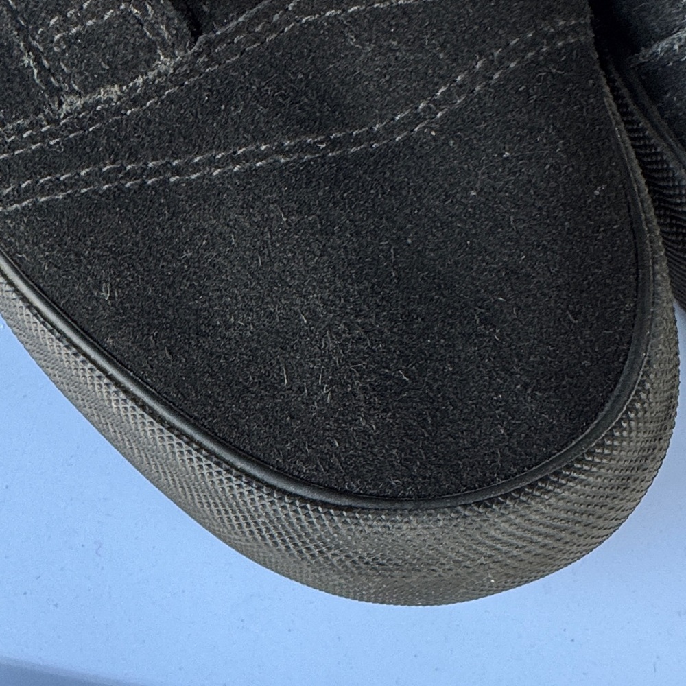 Vans Men's Black Suede Sneakers - Picture 3 of 15